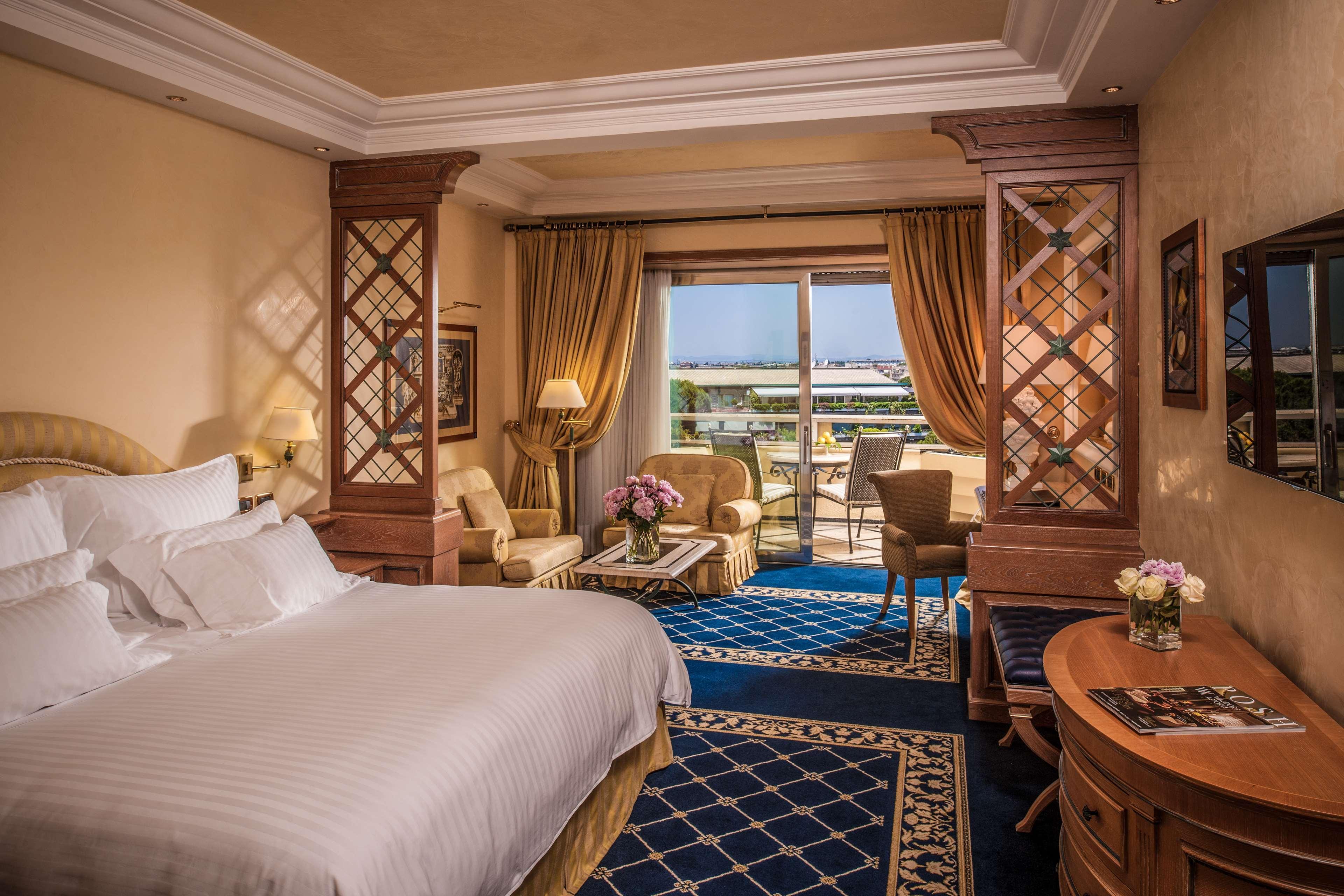 Rome Cavalieri, A Waldorf Astoria Hotel Esterno foto Deluxe Room