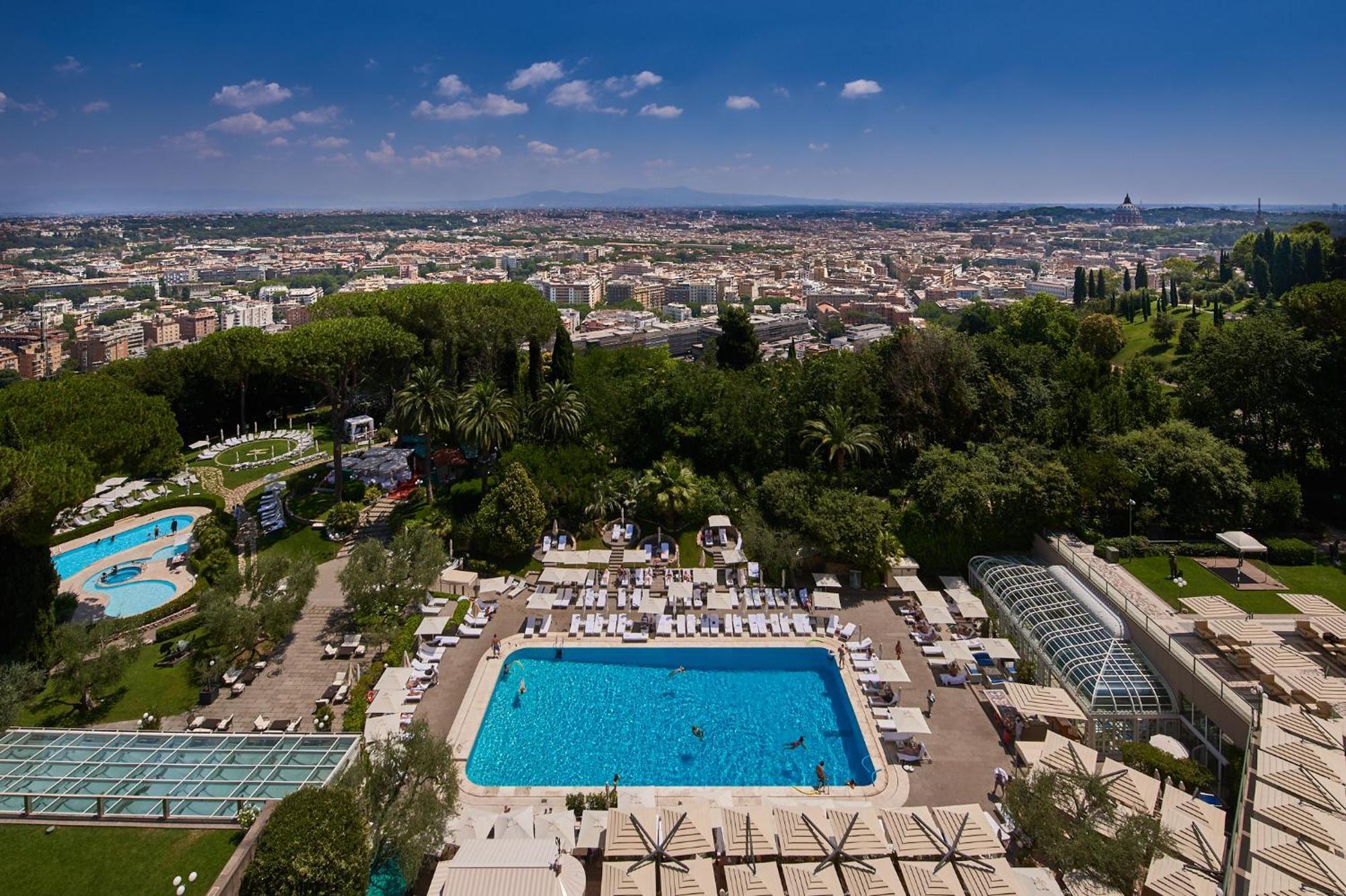 Rome Cavalieri, A Waldorf Astoria Hotel Esterno foto