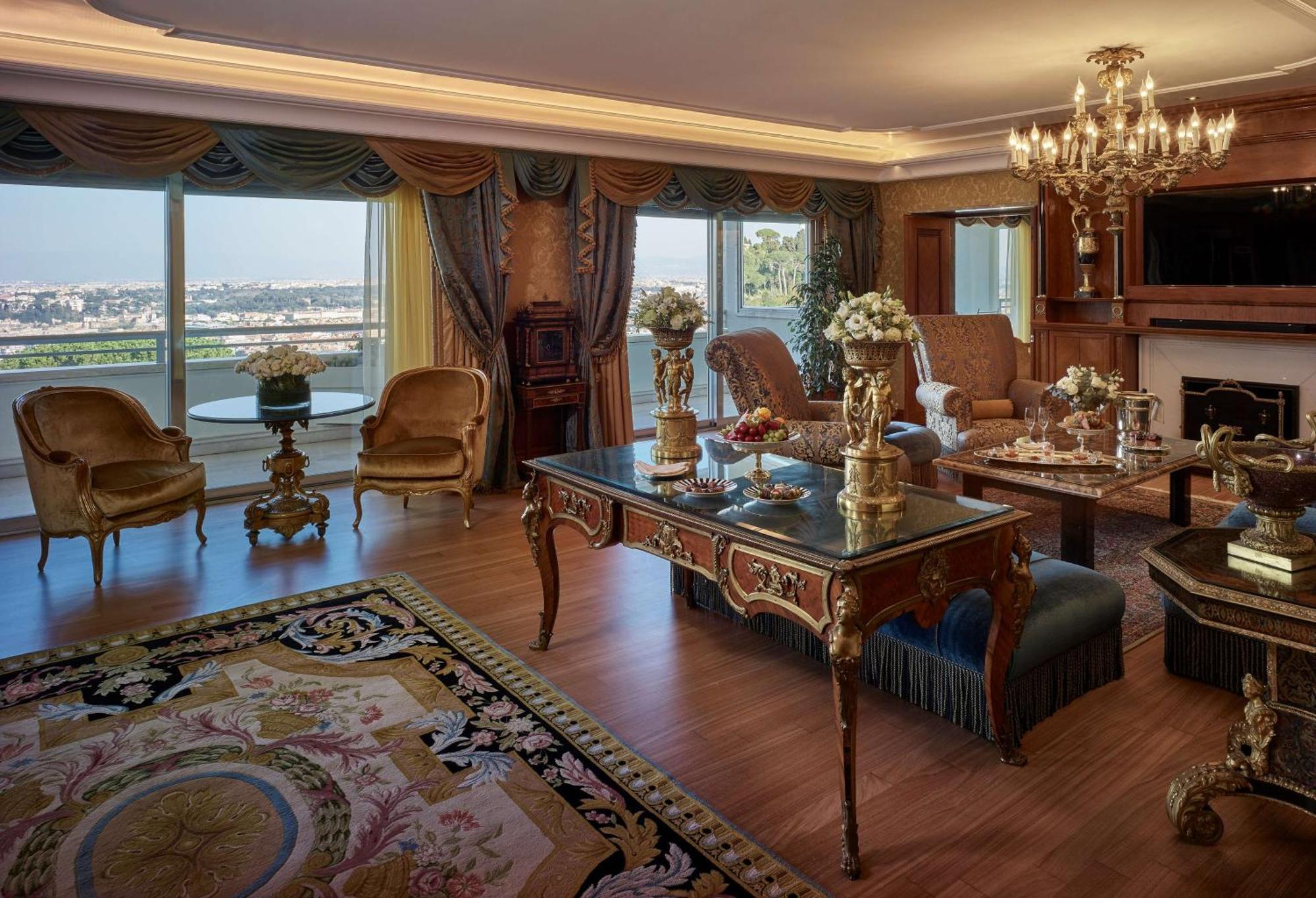 Rome Cavalieri, A Waldorf Astoria Hotel Esterno foto